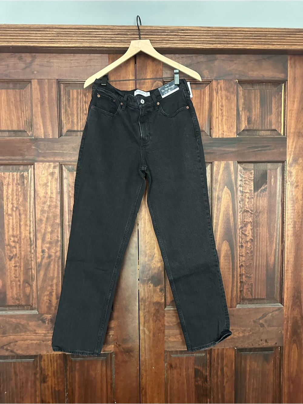 Abercrombie & Fitch Black Mid Rise '90s Straight Jeans